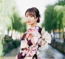 校园春色古典武侠人妻-春色校园里的古典武侠梦，人妻情深